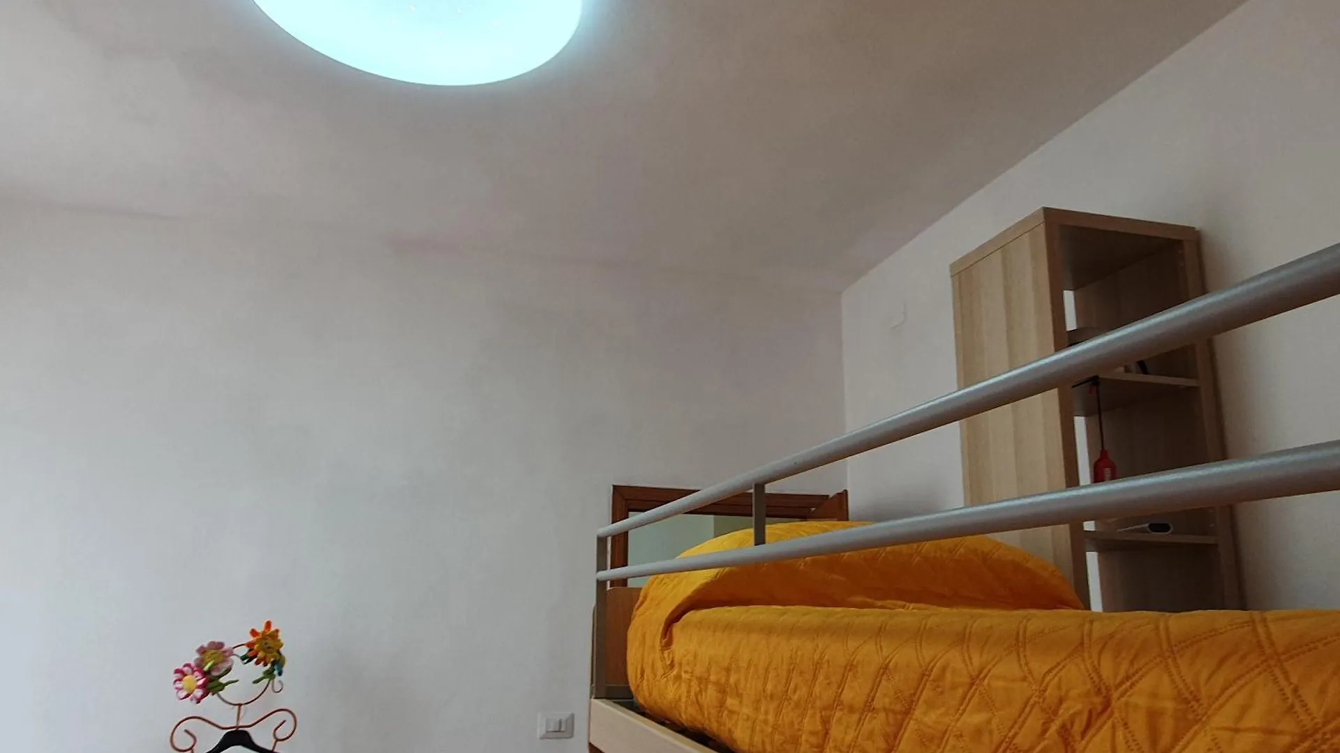 Apartamento La Casa Senza Tempo Ponsacco 0*,  Italia